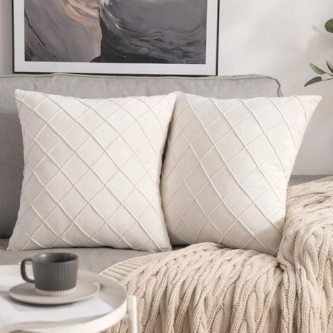 Aksamitne Poszewki na Poduszkę Dekoracyjne 45x45 cm Beżowe - Zestaw 2szt. Aksamitne Poszewki na Poduszkę Dekoracyjne 45x45 cm Beżowe - Zestaw 2szt.